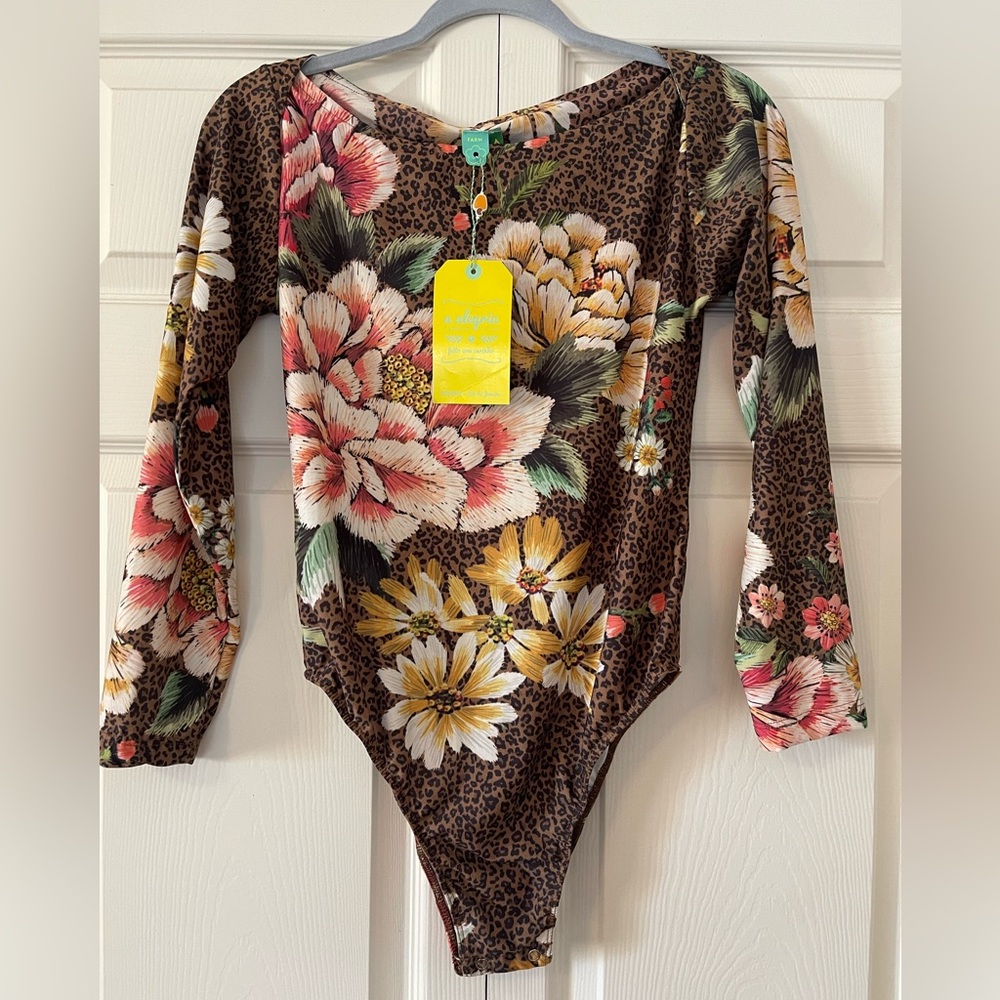 Farm Rio body Brazilian Collection